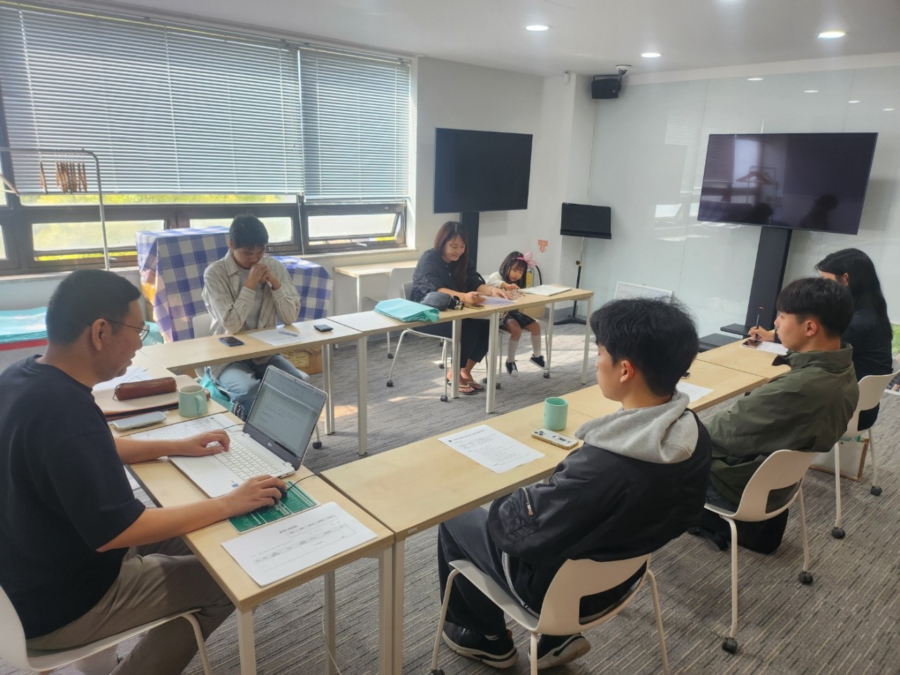 f886aca37243c363cdface491ead84f9_1763097317_348.jpg f886aca37243c363cdface491ead84f9_1763097317_348.jpg