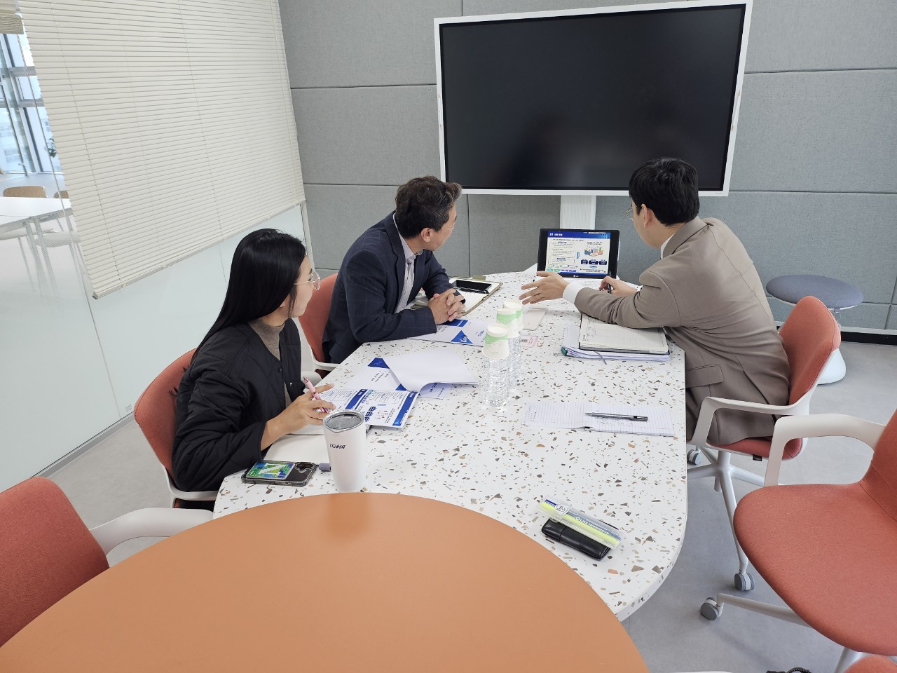 be6c50011e07ff219591b4523043bbc8_1764745136_0473.jpg be6c50011e07ff219591b4523043bbc8_1764745136_0473.jpg