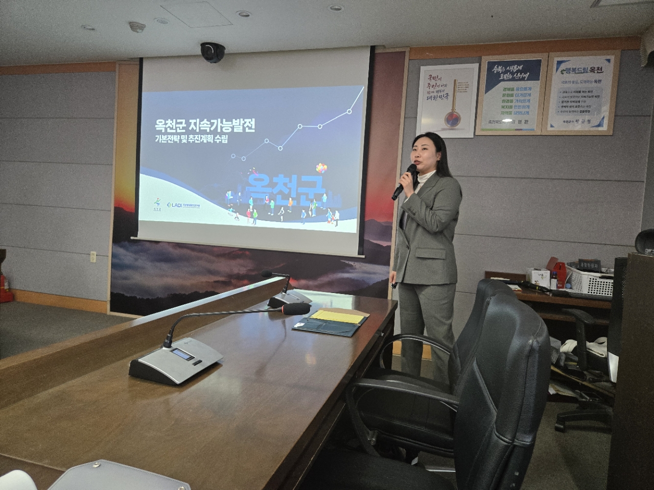 bf9fa623b8883521237f68bc1774a79d_1774857883_0375.jpg bf9fa623b8883521237f68bc1774a79d_1774857883_0375.jpg